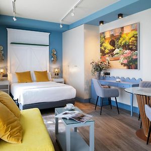 Studio met een King Size Bed